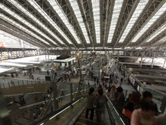 大阪駅　広場