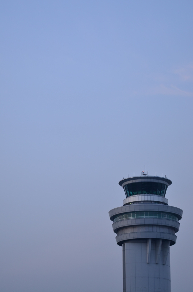 空の守護神