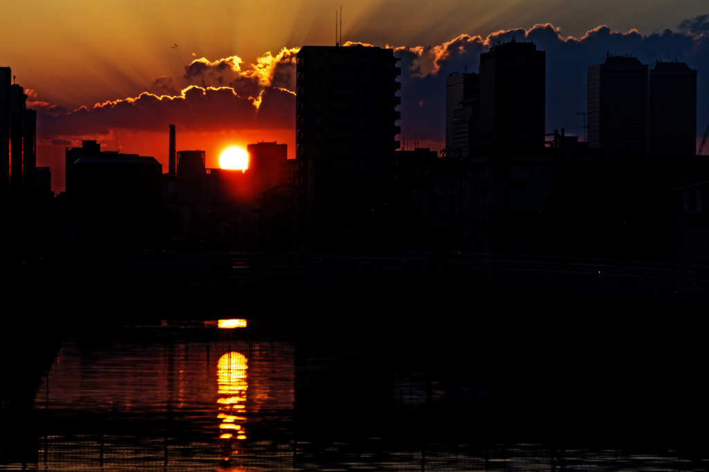 放射夕日