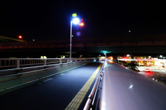 長～い歩道橋