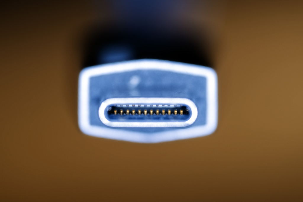 USB-ｃ