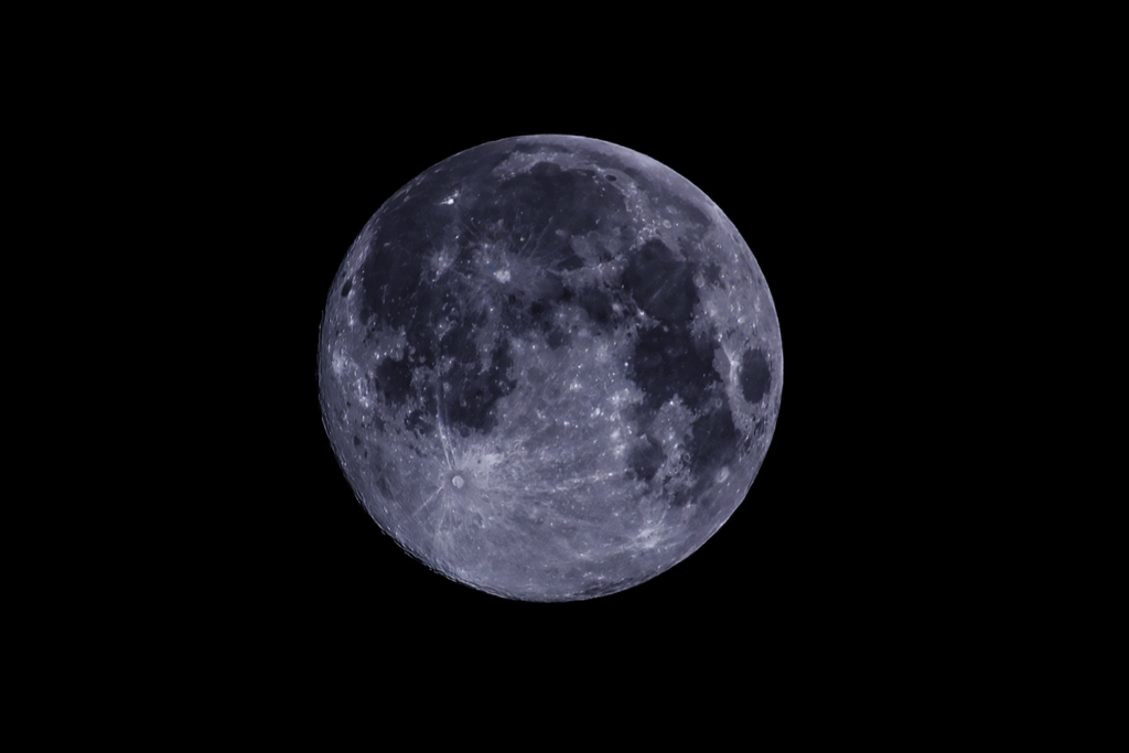 コールドムーン