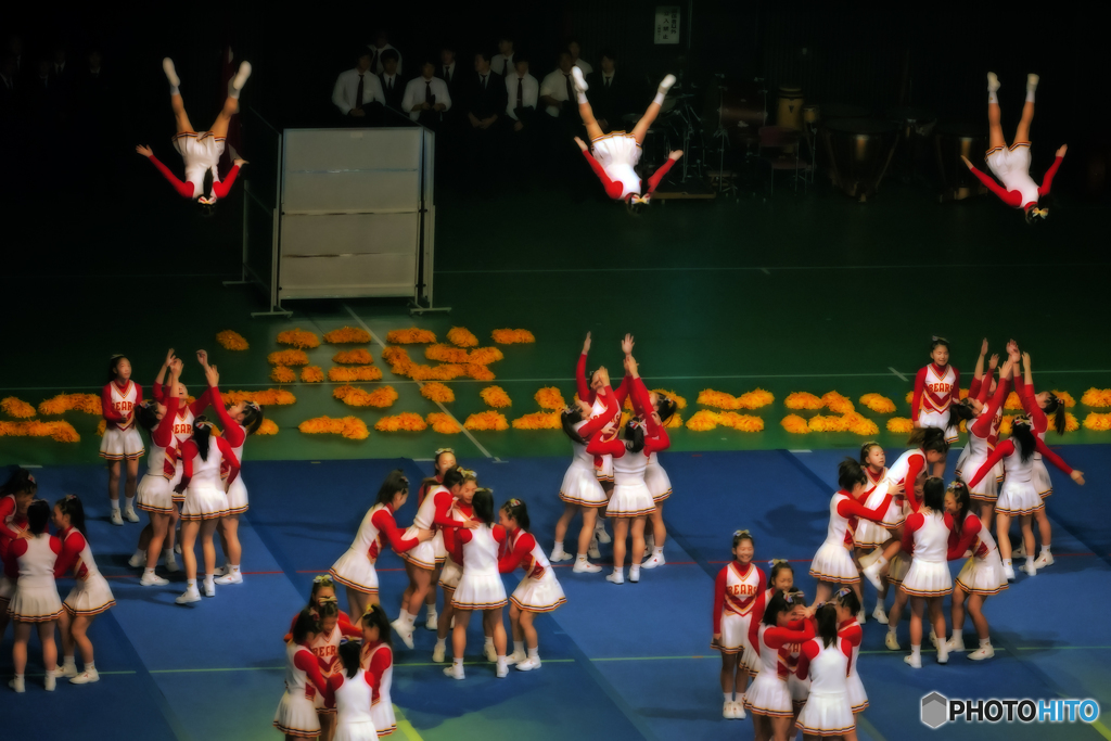チアリーディング