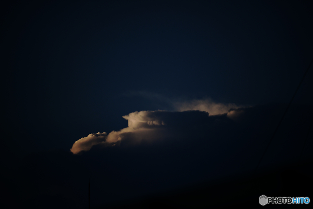 ☁/