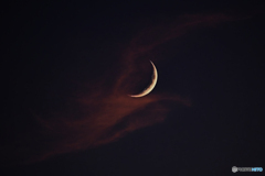 "三日月"