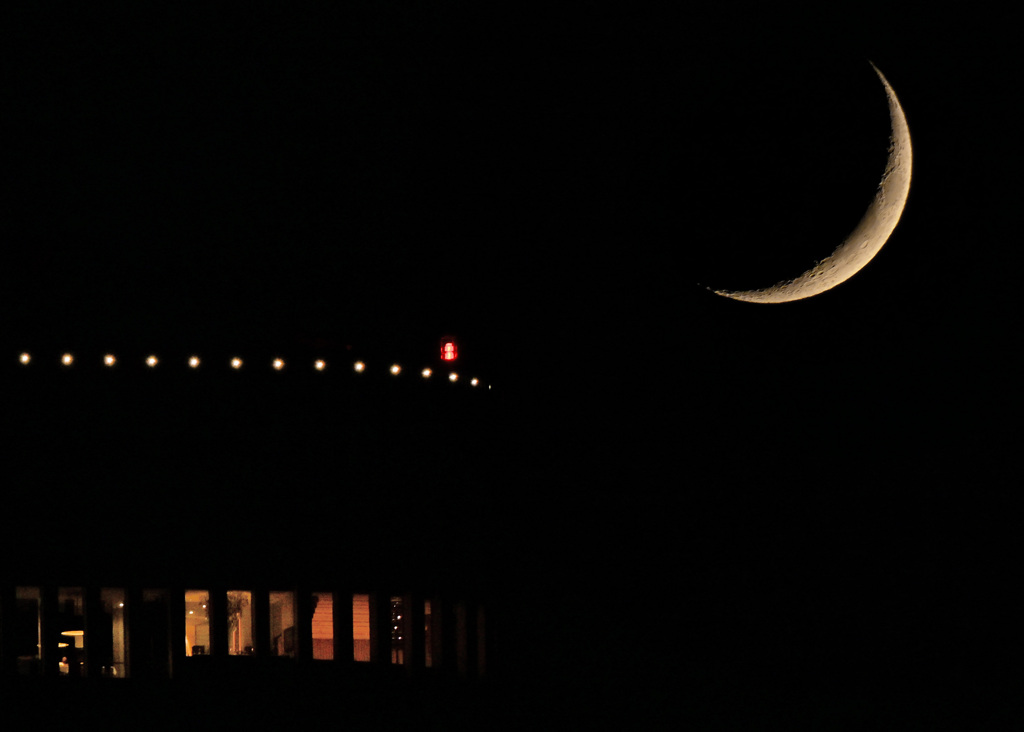 三日月