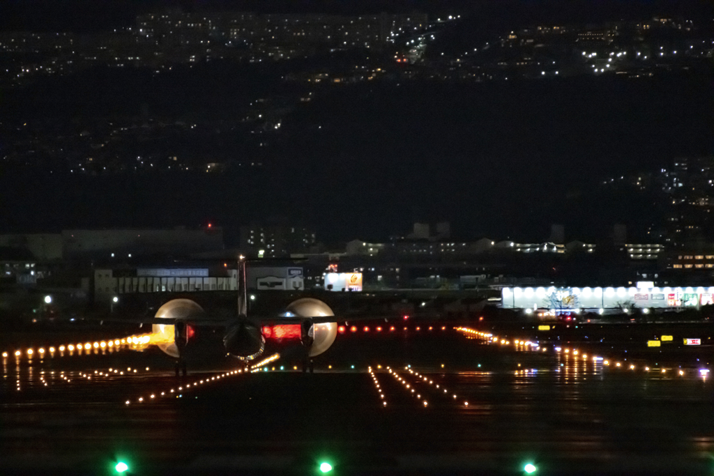 プロペラ機