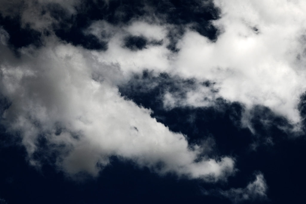 雲₉