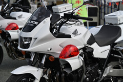 CB1300
