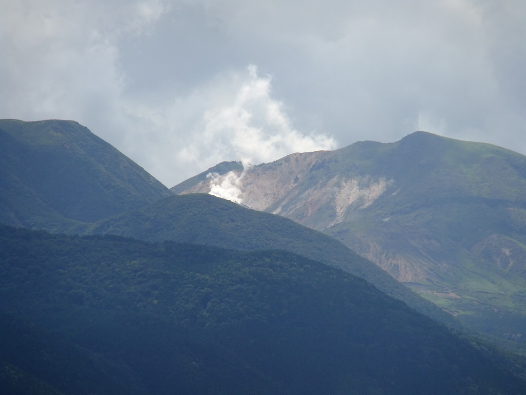 硫黄山　１０倍ズーム