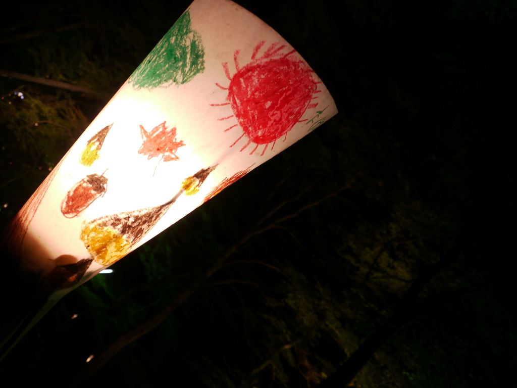 神護寺参道の灯篭