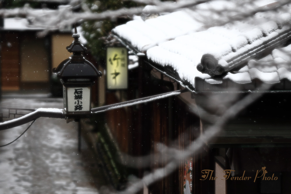 雪静かの京　十四