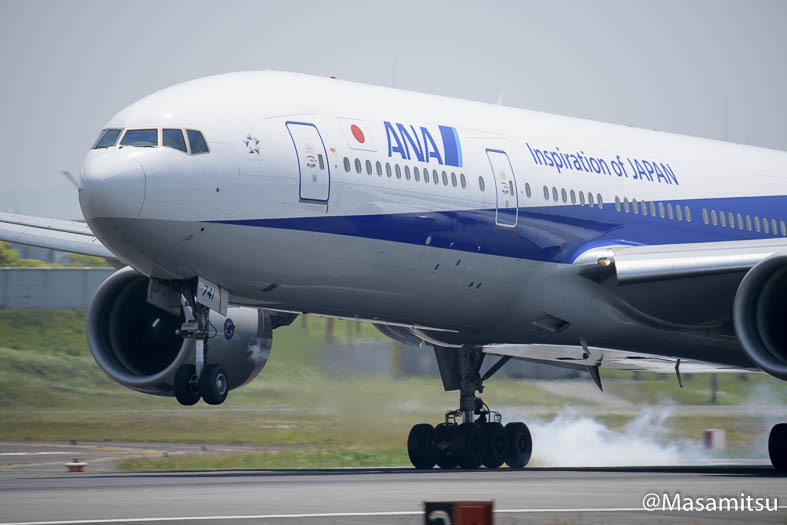 777　ランディング