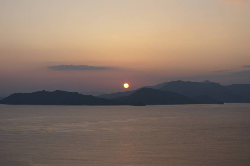 サラバ太陽また明日