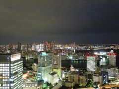 とあるビルの高層より