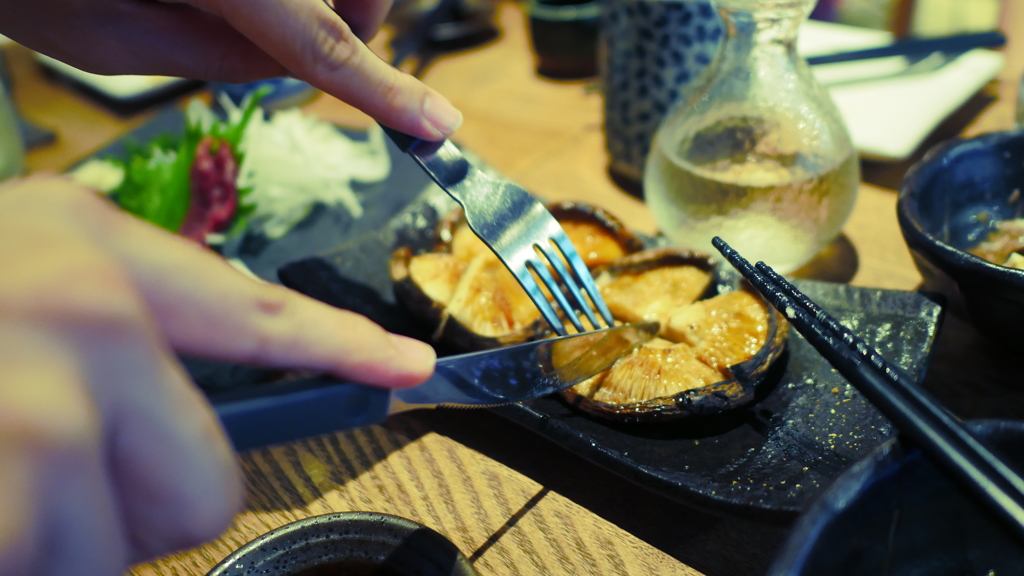 馬刺し屋の椎茸