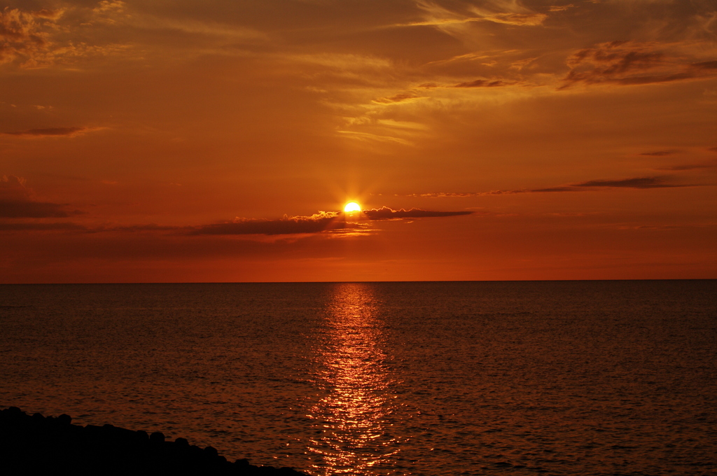 Orange sky and the sea