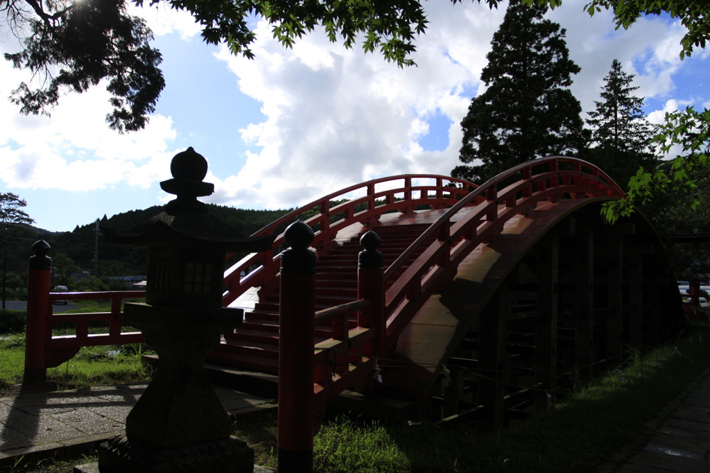 丹生都比売神社の朱橋No2