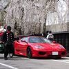 人力車とフェラーリ！
