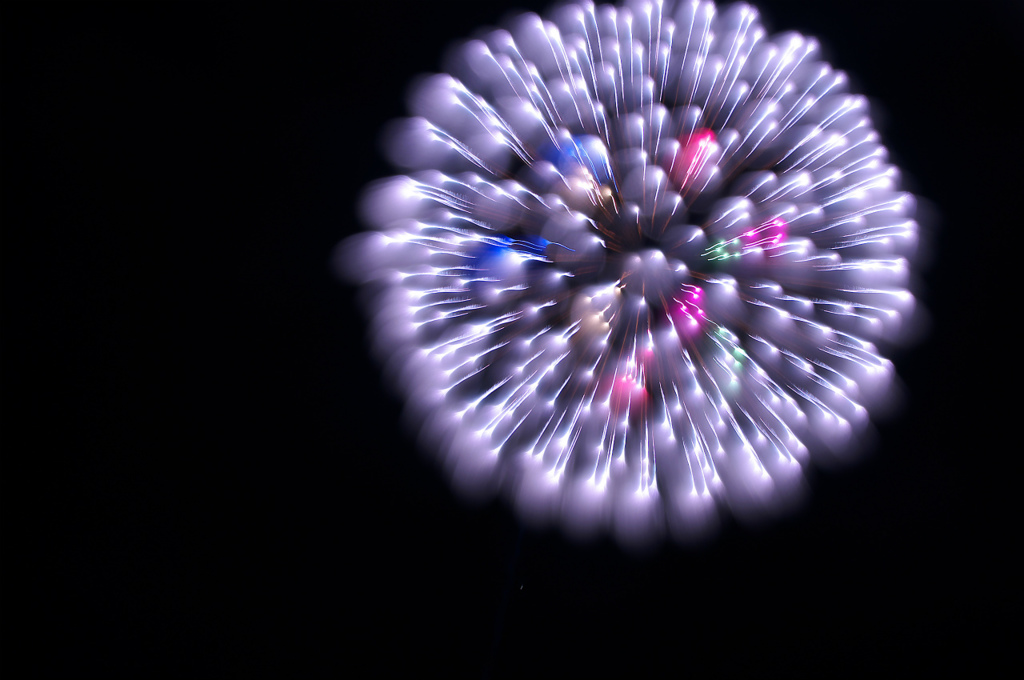 花火はアートに