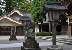 白山ひめ神社　狛犬