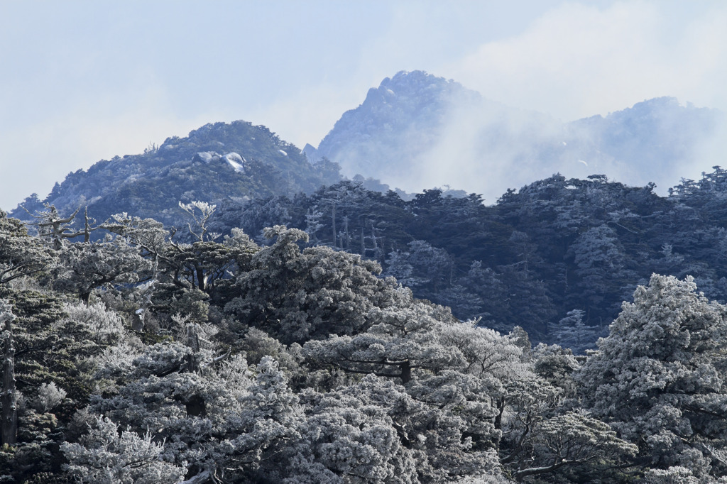 屋久島の山並み