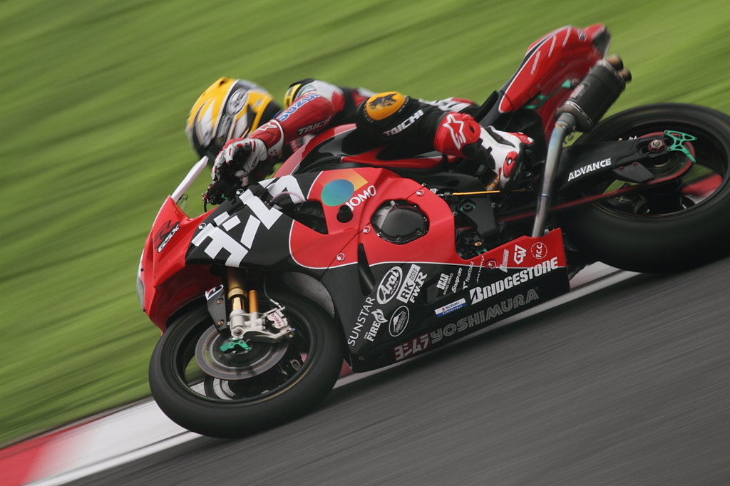 ヨシムラスズキwithJOMO　SUZUKI GSX-R1000