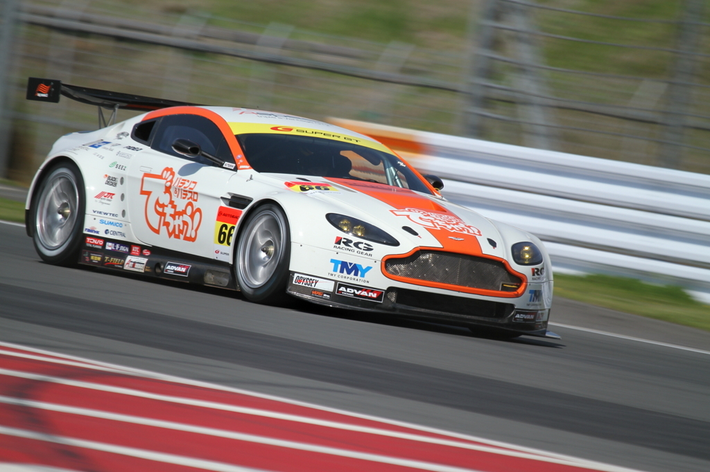 triple a Vantage GT2