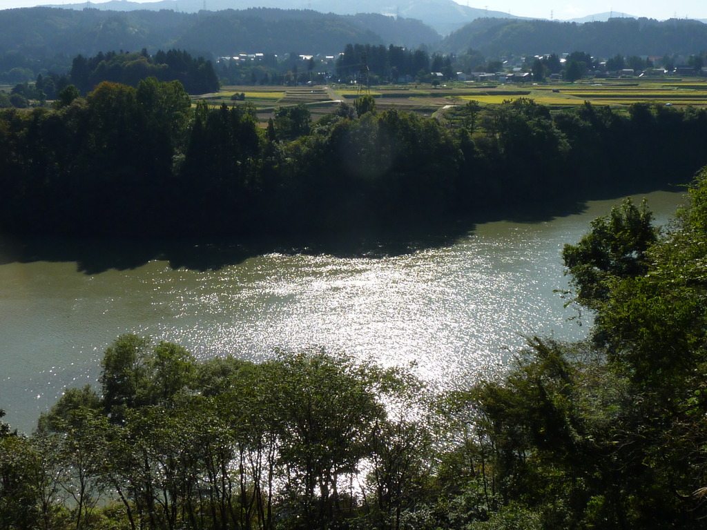 紅葉前の大河２