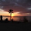 アウトレット福袋と夕日