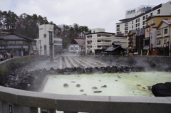 草津温泉　湯畑