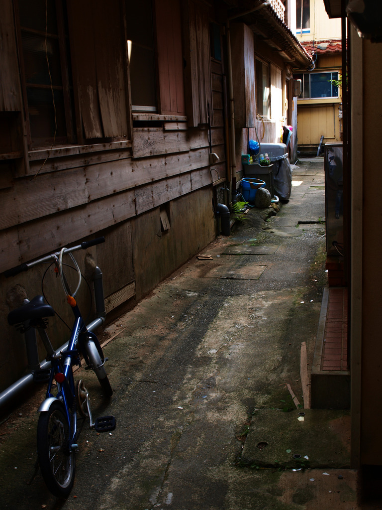 神島の路地裏