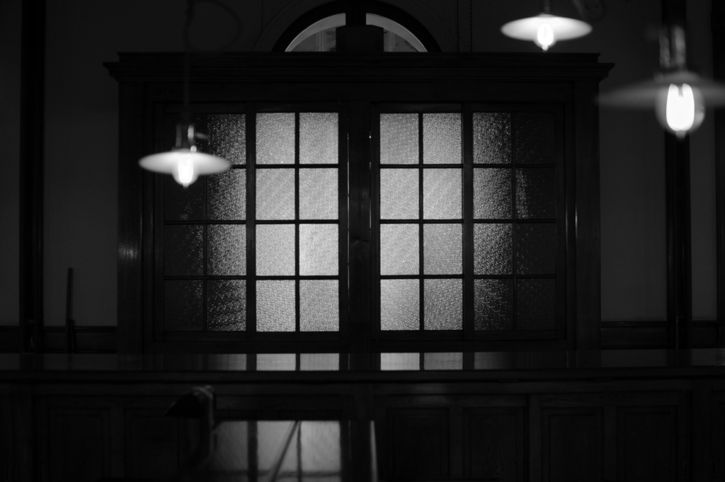 monochrome.