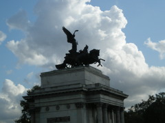 statue in London