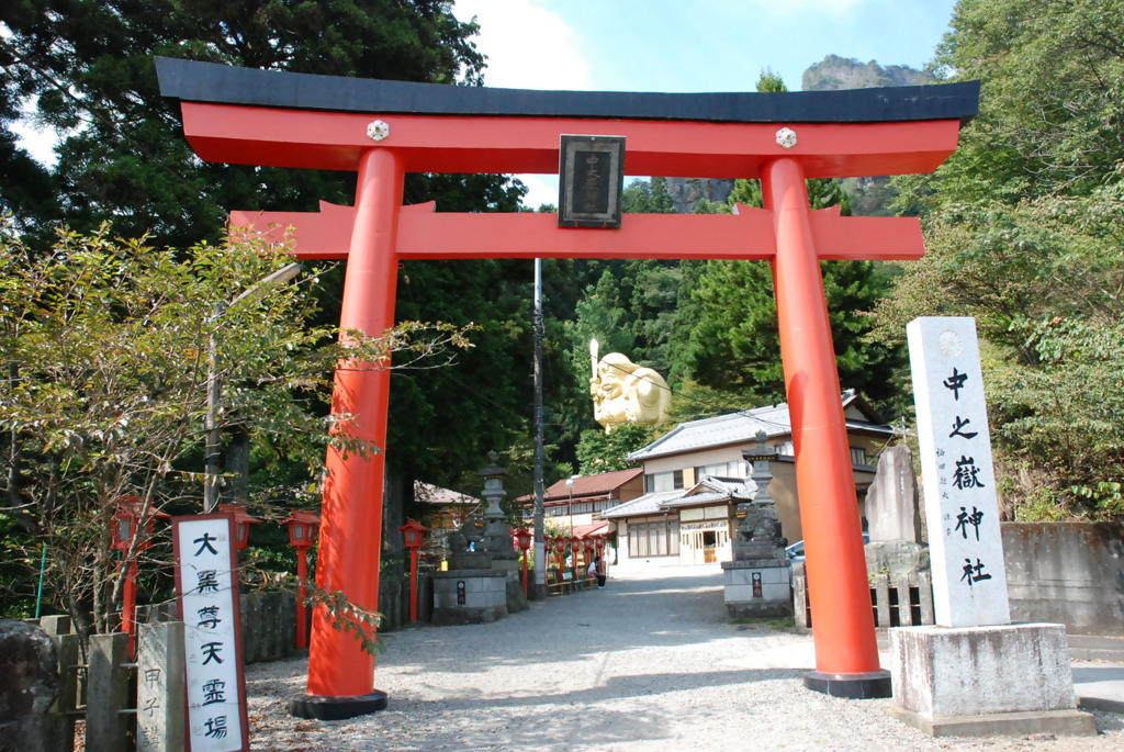 鳥居