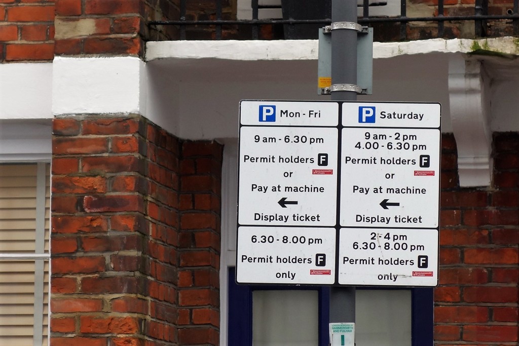 ロンドンの駐車標識