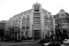Louis Vuitton (Champs-Elysees) 