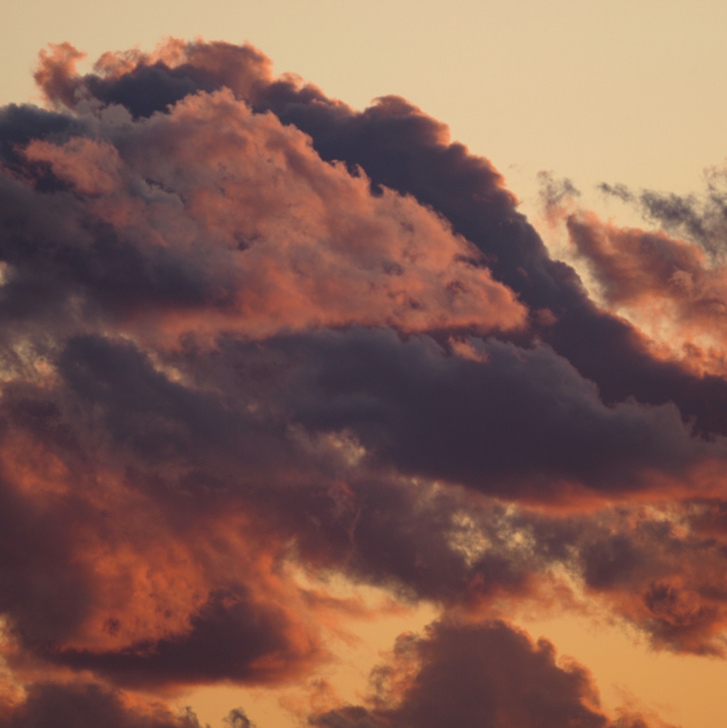 Distant cloud