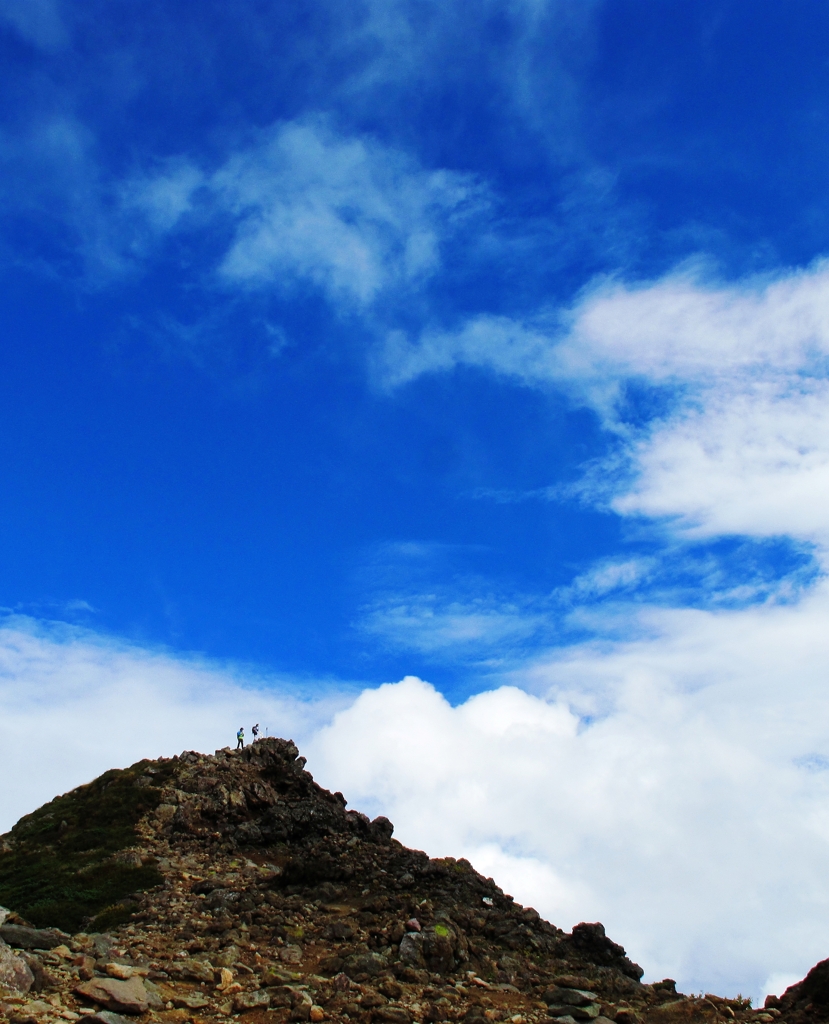 朝日岳山頂付近