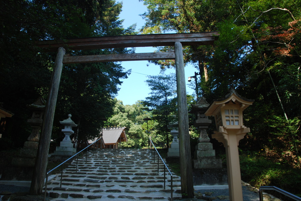 鳥居