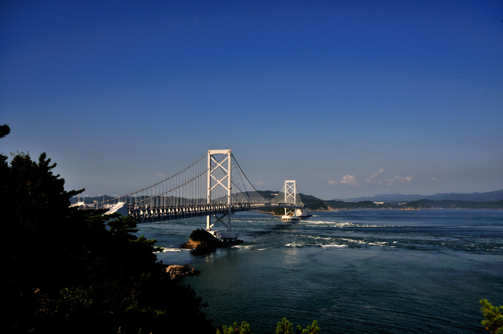 大鳴門橋