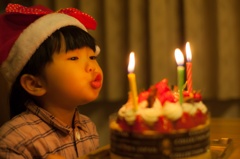 誕生日と勘違いする二歳児