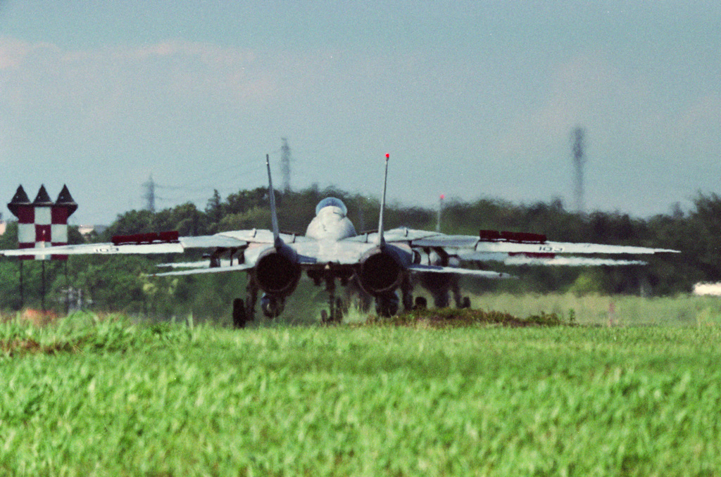 F-14　後面ビュー（Taxing）