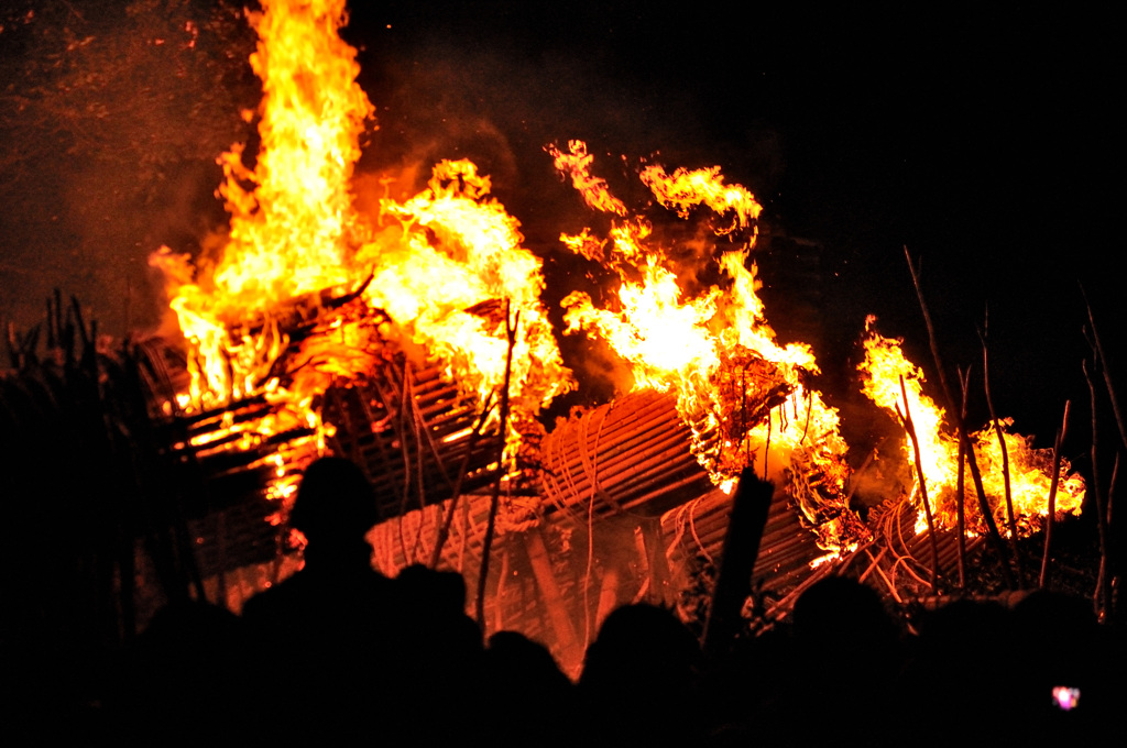 鬼の火祭り　