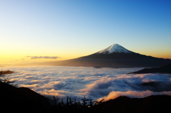 雲海と富士