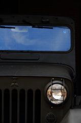 オリーブドラブ