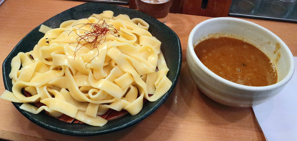 とろ肉つけ麺魚とん カレーつけ麺 大盛