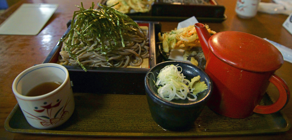 そば処けやき『天ざる蕎麦大盛』