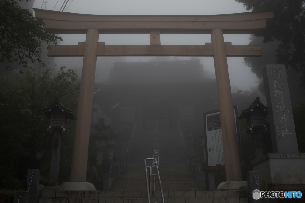 霧の御嶽神社＠御岳山