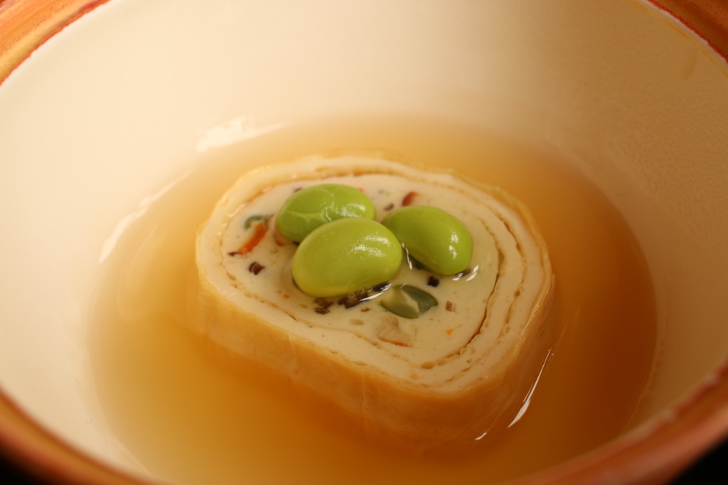 湯葉巻き豆腐